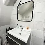 Delacroix Magnifique T2 Au Centre 랭스