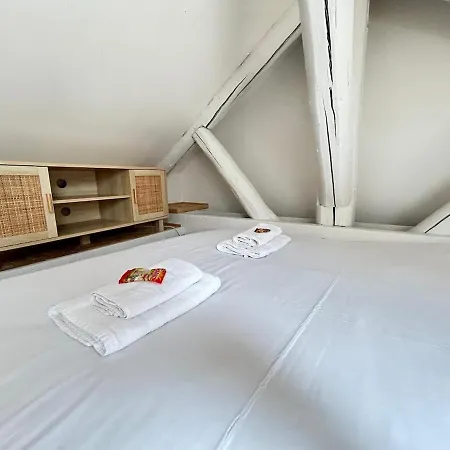 Delacroix Magnifique T2 Avec Parking Au Centre Apartment Reims